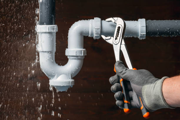 Professional Drain Cleaning technician working in Laketon, IN